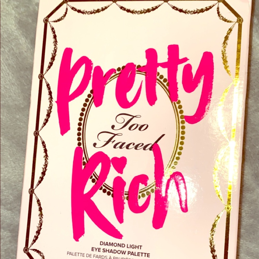 Pretty rich too faced pallete